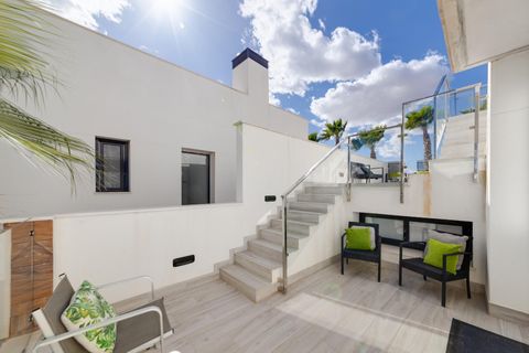 Villa i Cabo Roig, Alicante, Cabo Roig - € 450.000 | Ref: 6-65232/75599 - foto 33