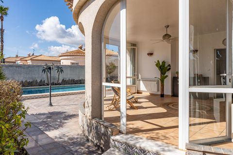 Villa i Playa Flamenca, Alicante, Playa Flamenca - € 585.000 | Ref: 26-280607271862/75616 - foto 18