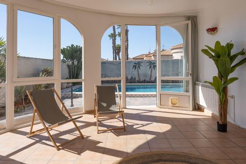 Villa i Playa Flamenca, Alicante, Playa Flamenca - € 585.000 | Ref: 26-280607271862/75616 - foto 24