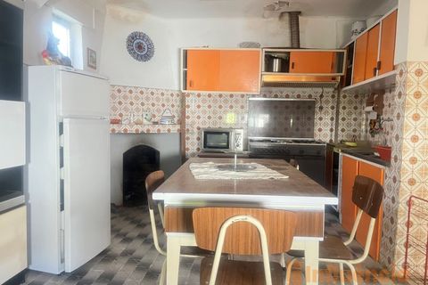 Villa i Peso e Vales do Rio, Castelo Branco, Peso e Vales do Rio - € 60.000 | Ref: CAS_100 - foto 1