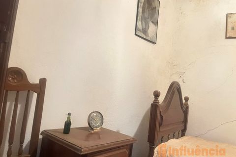 Villa i Peso e Vales do Rio, Castelo Branco, Peso e Vales do Rio - € 60.000 | Ref: CAS_100 - foto 11