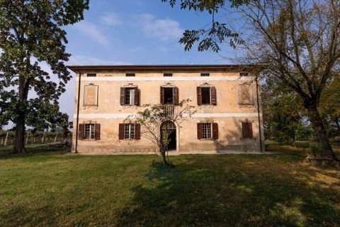Villa i Rubiera, Reggio Emilia, Rubiera - € 890.000 | Ref: 86663992 - foto 3