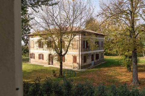 Villa i Rubiera, Reggio Emilia, Rubiera - € 890.000 | Ref: 86663992 - foto 9