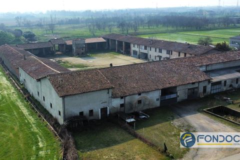 Landejendom i Castegnato, Brescia, Castegnato - € 950.000 | Ref: CAST.BG14 - foto 5