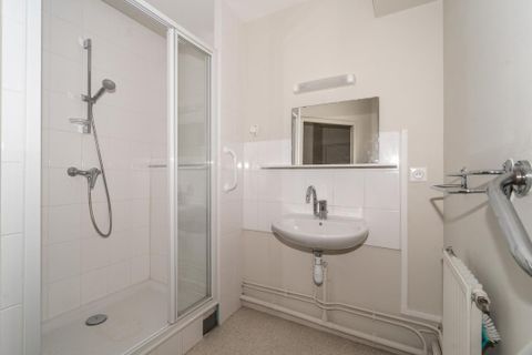 Apartament a Charolles, Saone-et-Loire, Charolles - € 445/mes | Ref: PARA106013038L - foto 3
