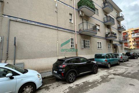 Garage i Bari, Bari, Bari - € 270.000 | Ref: 12016/2026 - foto 2