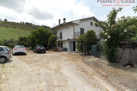 Villa a Ancarano, Teramo, Ancarano - € 159.000 | Ref: VM2784 - foto 4