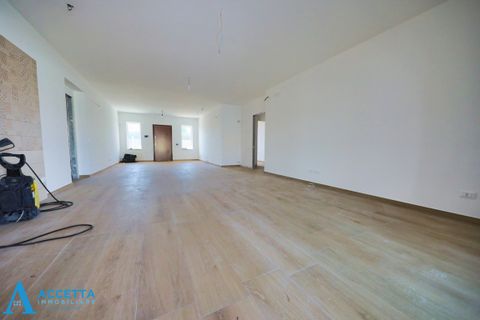 Villa i Taranto, Taranto, Taranto - € 370.000 | Ref: 370 - foto 9