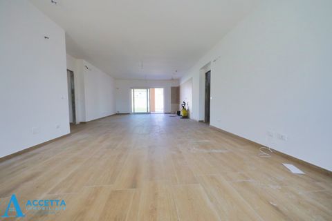 Villa i Taranto, Taranto, Taranto - € 370.000 | Ref: 370 - foto 11