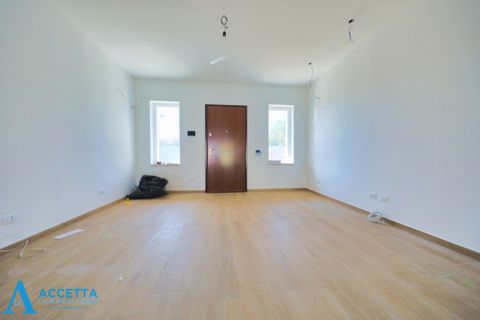 Villa i Taranto, Taranto, Taranto - € 370.000 | Ref: 370 - foto 23