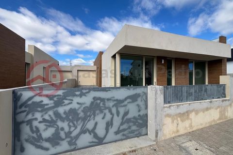 Villa i Corroios, Setubal, Corroios - € 650.000 | Ref: 4886CF4 - foto 12