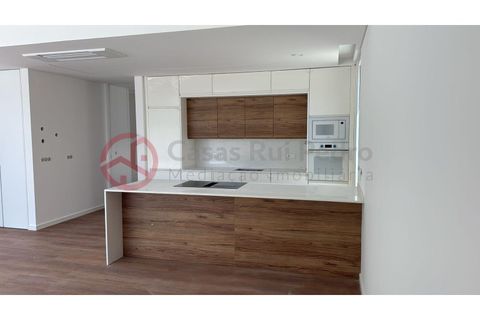 Villa i Corroios, Setubal, Corroios - € 650.000 | Ref: 4886CF4 - foto 4