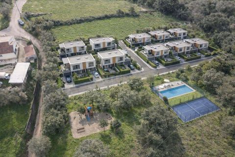 Helårsgrund i Loures, Lisbon, Loures - € 1.700.000 | Ref: C0221-03862 - foto 1
