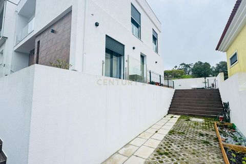 Villa en Odivelas, Lisbon, Odivelas - € 712.000 | Ref: C0221-03867 - photo 18