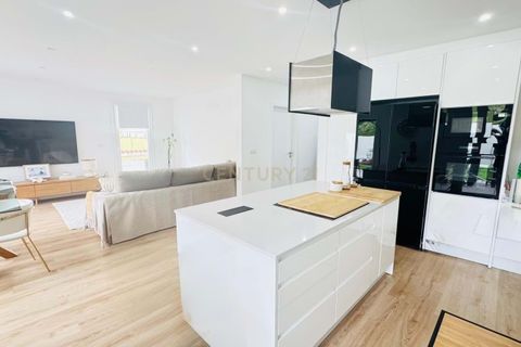 Villa en Odivelas, Lisbon, Odivelas - € 712.000 | Ref: C0221-03867 - photo 23