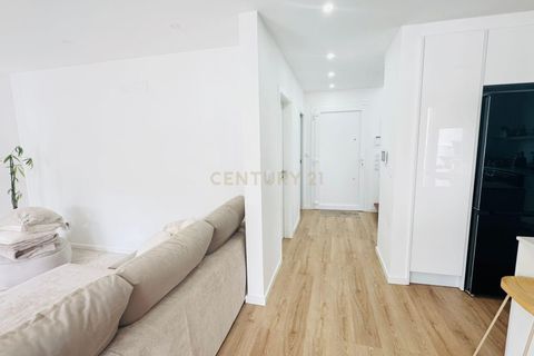 Villa en Odivelas, Lisbon, Odivelas - € 712.000 | Ref: C0221-03867 - photo 24