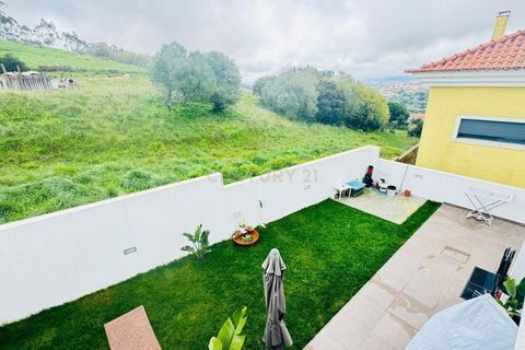Villa en Odivelas, Lisbon, Odivelas - € 712.000 | Ref: C0221-03867 - photo 2