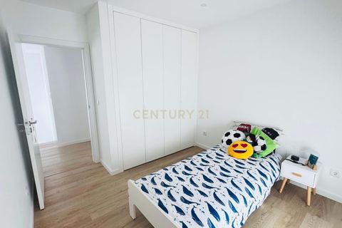 Villa en Odivelas, Lisbon, Odivelas - € 712.000 | Ref: C0221-03867 - photo 41