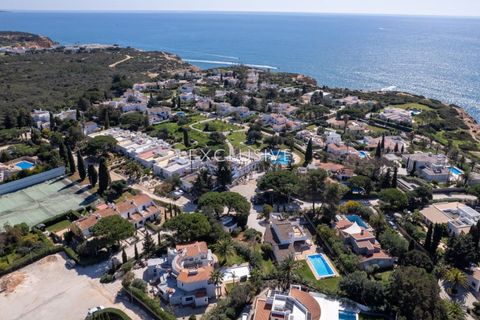 Erhvervsejendom i Lagoa, Faro, Lagoa - € 450.000 | Ref: EAV-4137 - foto 30