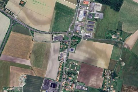 Terra a Mirambeau, Charente-Maritime, Mirambeau - € 161.250 | Ref: 12380 - foto 3