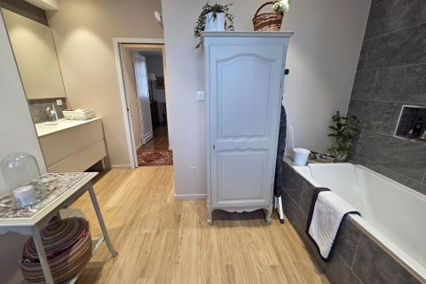 Lejlighed i Reims, Marne, Reims - € 356.000 | Ref: 12390 - foto 9