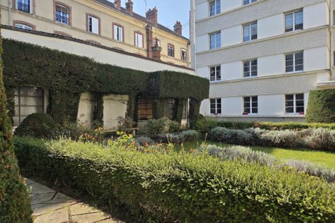 Lejlighed i Reims, Marne, Reims - € 356.000 | Ref: 12390 - foto 12