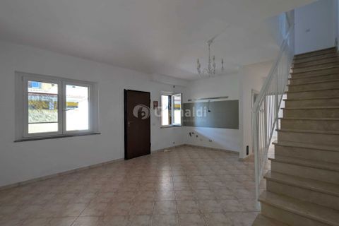 Villa i Anzio, Rome, Anzio - € 199.000 | Ref: G443 - foto 3