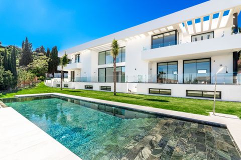 Villa a Estepona, Malaga, Estepona - € 4.000.000 | Ref: MAR-4505 - foto 2