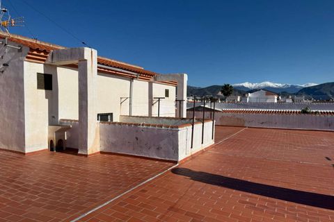 Lejlighed i Salobrena, Granada, Salobrena - € 180.000 | Ref: 5401 - foto 1
