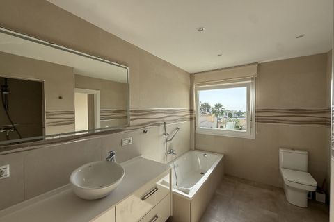 Villa a Estepona, Malaga, Estepona - € 1.395.000 | Ref: HFMl5191993 - foto 16