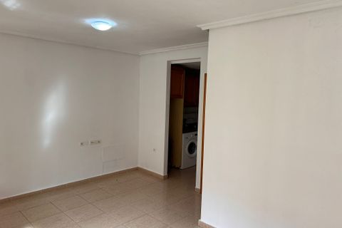 Villa a Torrevieja, Alicante, Torrevieja - € 129.900 | Ref: mks5034 - foto 7