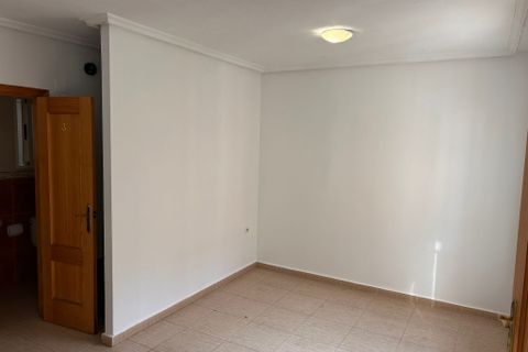 Villa a Torrevieja, Alicante, Torrevieja - € 129.900 | Ref: mks5034 - foto 8