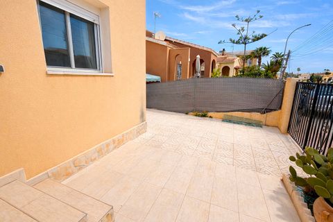 Villa a La Marina, Alicante, La Marina - € 190.000 | Ref: NP: 861 - foto 9