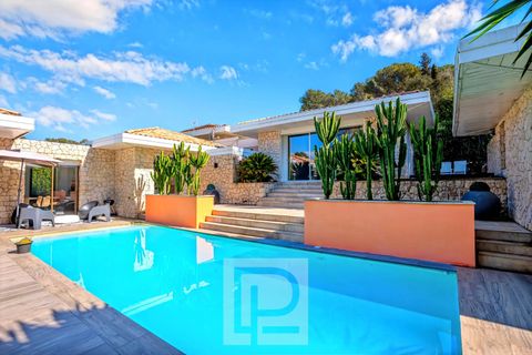 Villa em Vallauris, Alpes-Maritimes, Vallauris - € 2.350.000 | Ref: 04277 - foto 1