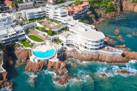 Lejlighed i Saint-Raphaël, Var, Saint-Raphaël - € 450.000 | Ref: 86832595 - foto 4