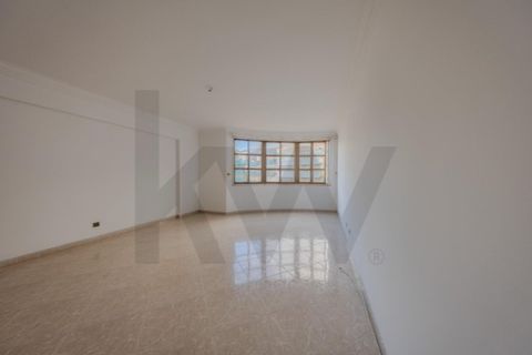 Apartament a Carnaxide, Lisbon, Carnaxide - € 1.650/mes | Ref: KWPT-026943 - foto 6
