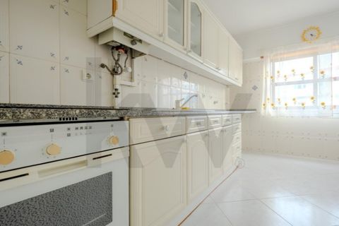 Apartament a Carnaxide, Lisbon, Carnaxide - € 1.650/mes | Ref: KWPT-026943 - foto 9