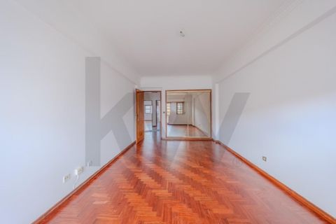 Apartament a Carnaxide, Lisbon, Carnaxide - € 1.650/mes | Ref: KWPT-026943 - foto 14