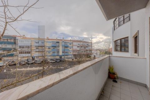 Apartament a Carnaxide, Lisbon, Carnaxide - € 1.650/mes | Ref: KWPT-026943 - foto 15