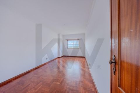 Apartament a Carnaxide, Lisbon, Carnaxide - € 1.650/mes | Ref: KWPT-026943 - foto 16