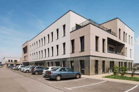 Erhvervsejendom i Limas, Rhone, Limas - € 290.000 | Ref: getkey_9980 - foto 3