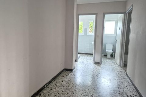 Erhvervsejendom i Contes, Alpes-Maritimes, Contes - € 235.000 | Ref: getkey_u_519106058 - foto 4