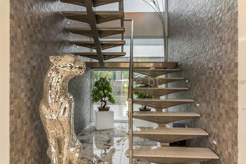 Villa i Almada, Setubal, Almada - € 1.150.000 | Ref: 120260039 - foto 14