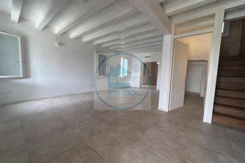 Villa i Venice, Venice, Venice - € 330.000 | Ref: 4262 - foto 1