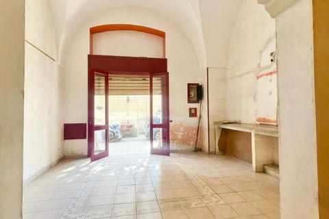 L'establiment comercial a Lecce, Lecce, Lecce - € 800/mes | Ref: 800OTRANTO - foto 4