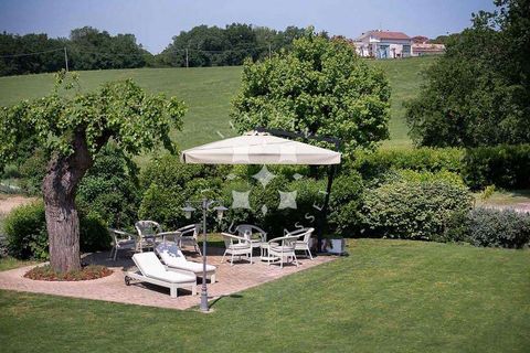 Villa a Pesaro, Pesaro and Urbino, Pesaro - € 1.250.000 | Ref: ila-573-945455 - foto 8