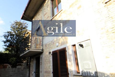 Rækkehus i Colli del Tronto, Ascoli Piceno, Colli del Tronto - € 159.000 | Ref: 3424 - foto 1