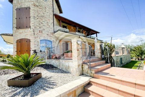 Villa a Morro d'Oro, Teramo, Morro d'Oro - € 1.500.000 | Ref: DL 11 - foto 7