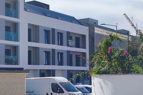 Lejlighed i Seixal, Setubal, Seixal - € 365.000 | Ref: ALVER-216744 - foto 2