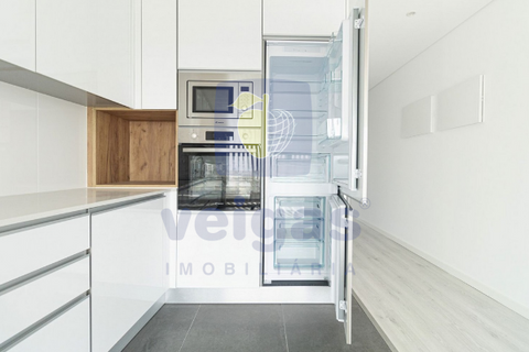 Lejlighed i Seixal, Setubal, Seixal - € 365.000 | Ref: ALVER-216744 - foto 7